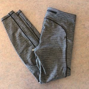 Lululemon speed up tight